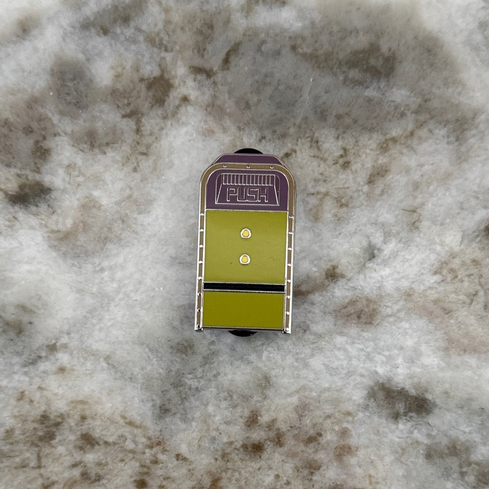 Disney Dopey Character Trash Bin Pin